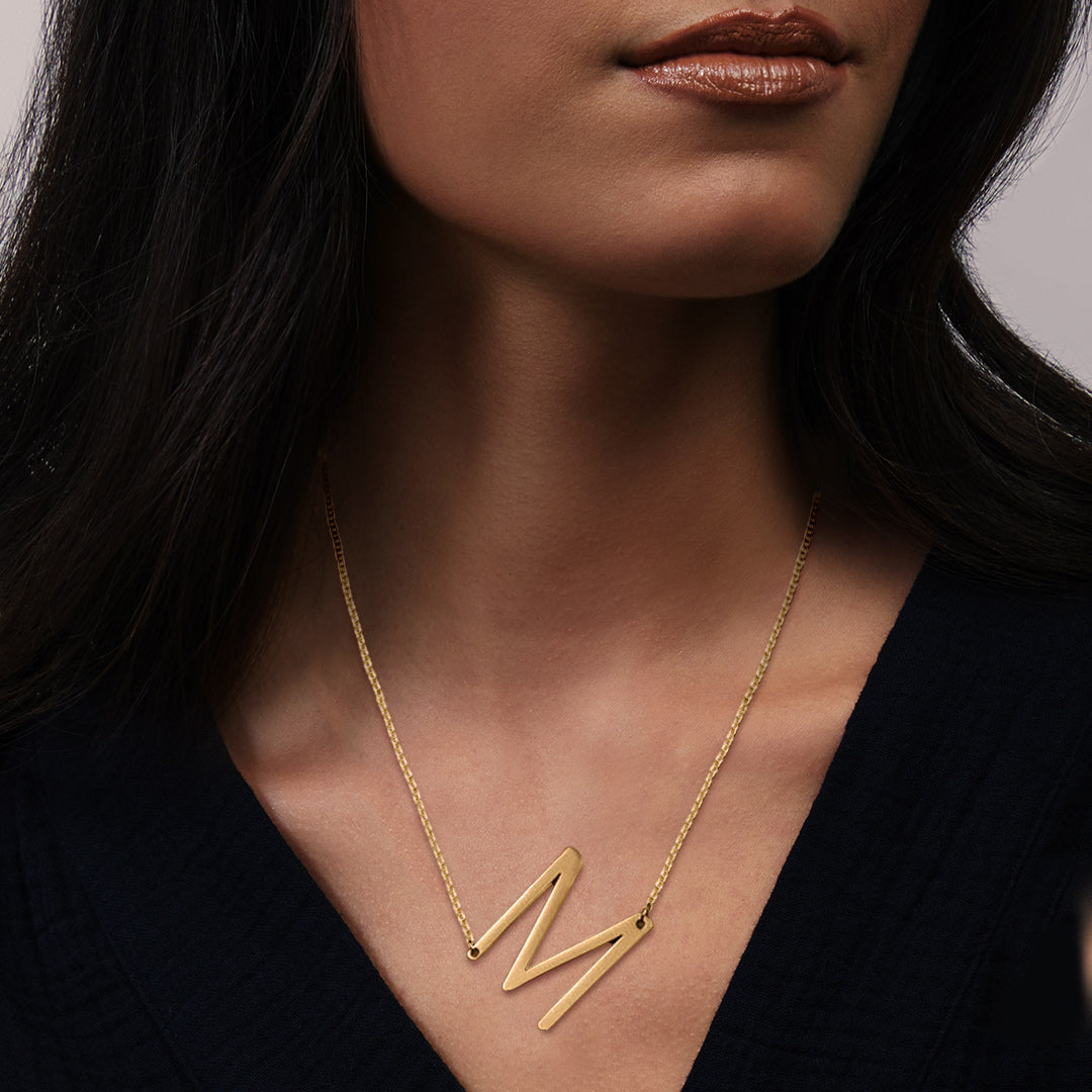Initial Letter Necklace 18K Gold - Collier Initial de Déclaration Personnalisé en