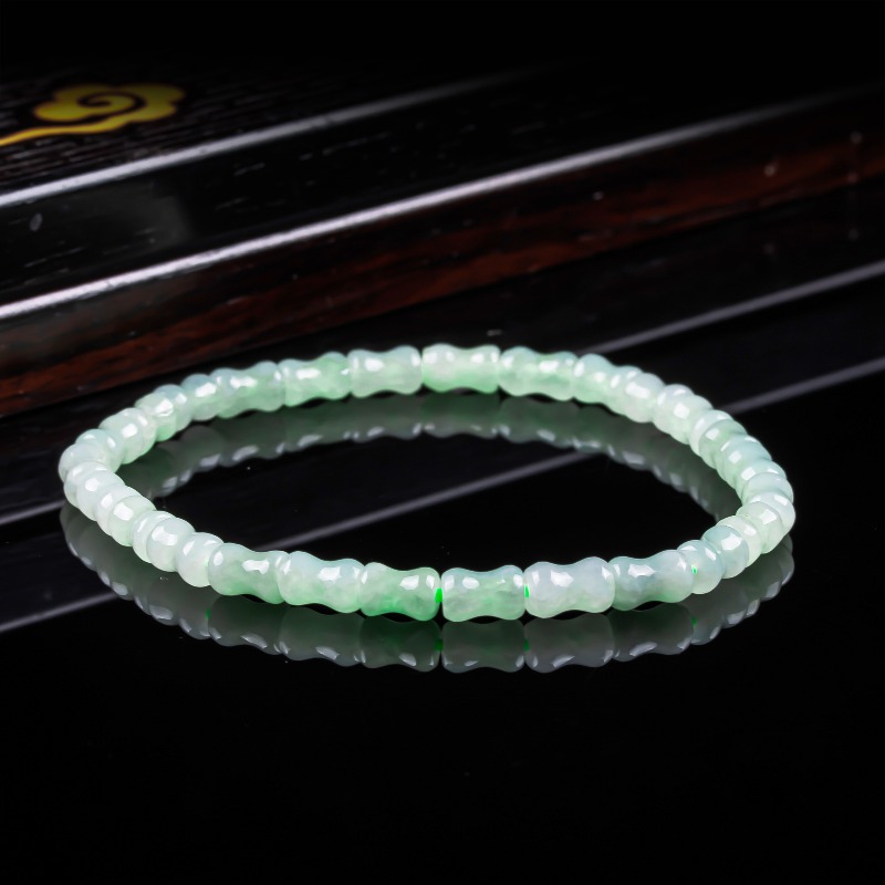Bracelets - Nouveau Bracelet et Collier en Jade