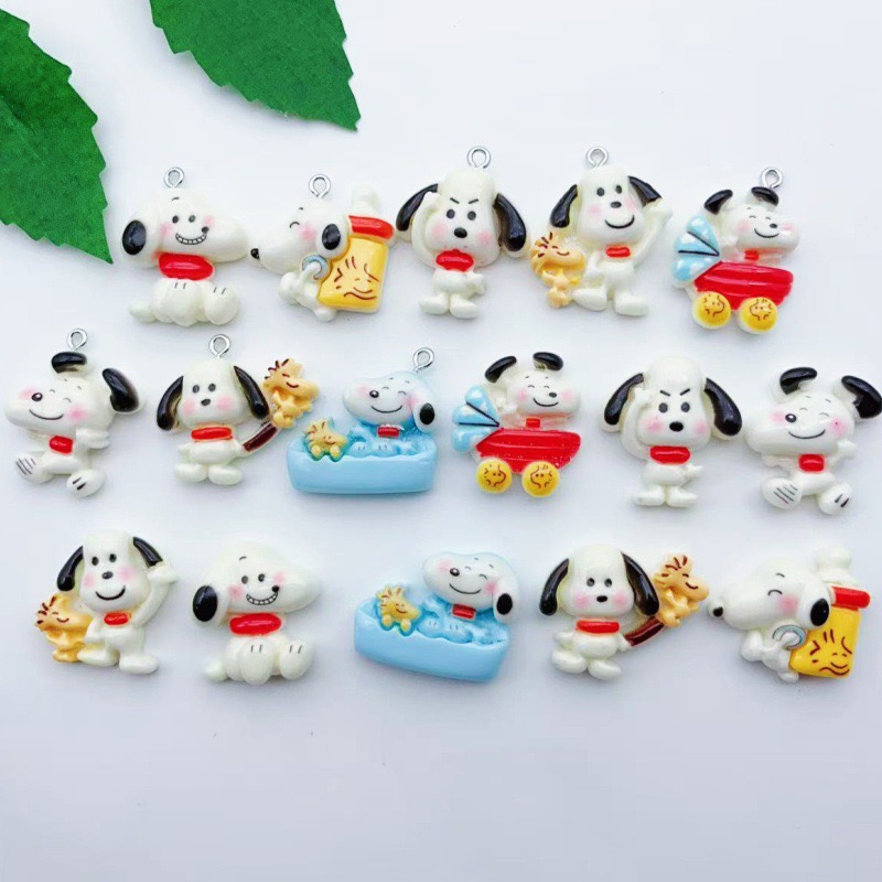 Earrings - Pendentif chien en résine, 12 pièces,