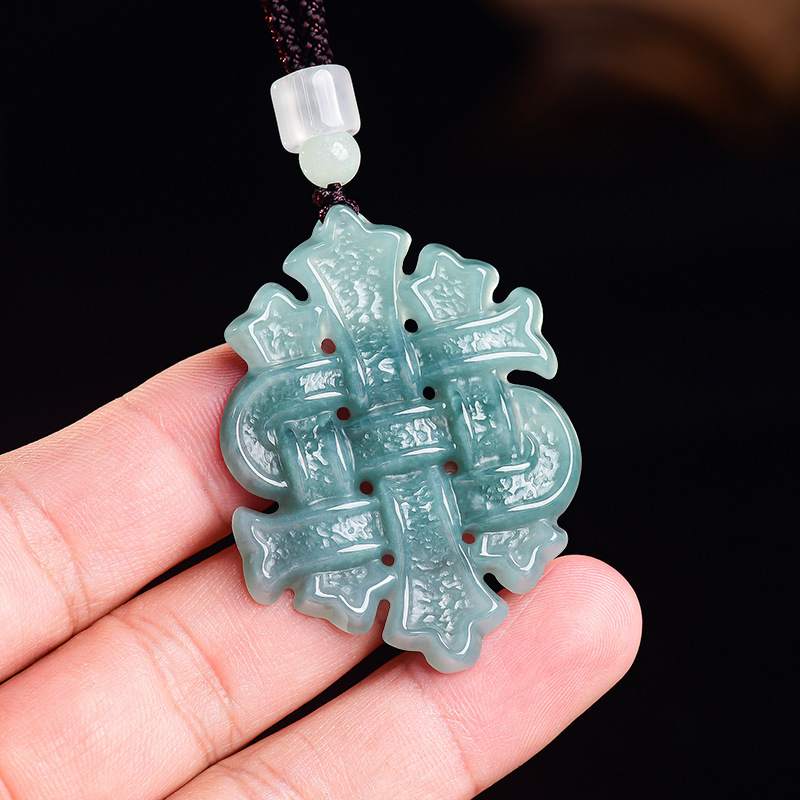 Necklaces - Collier Pendentif en Jade Birman Naturel