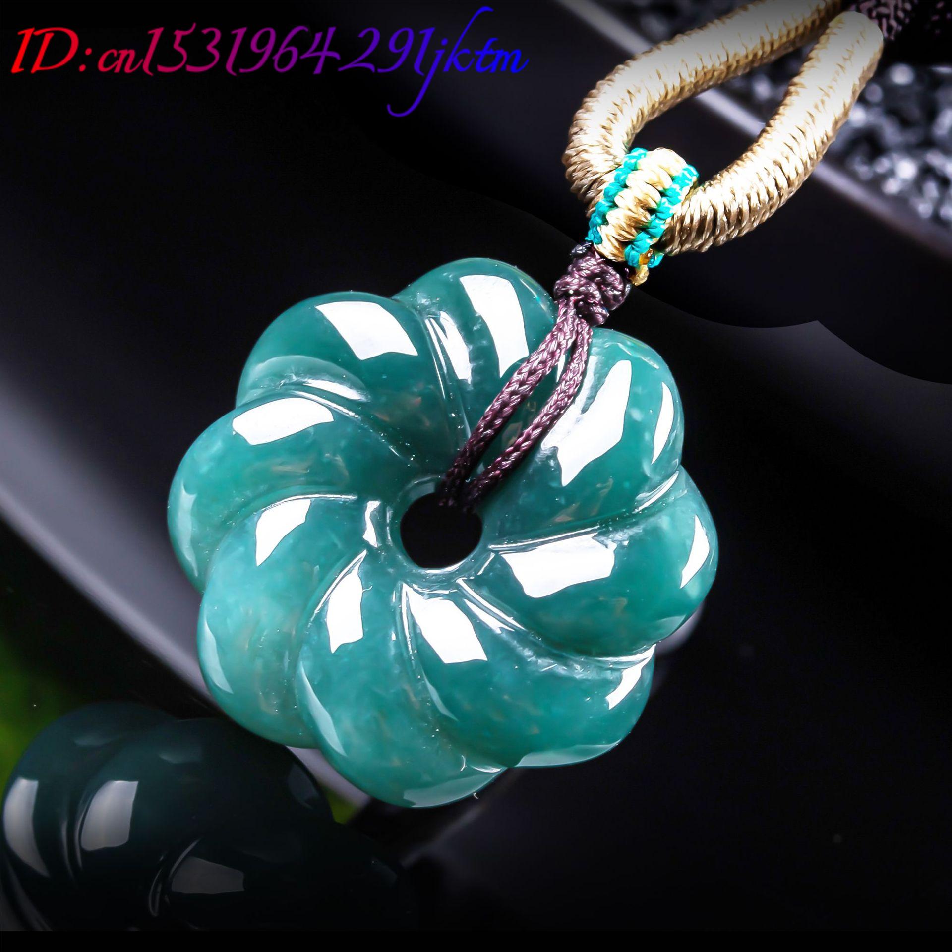 Collier avec pendentif en jade - Necklaces avis et prix
