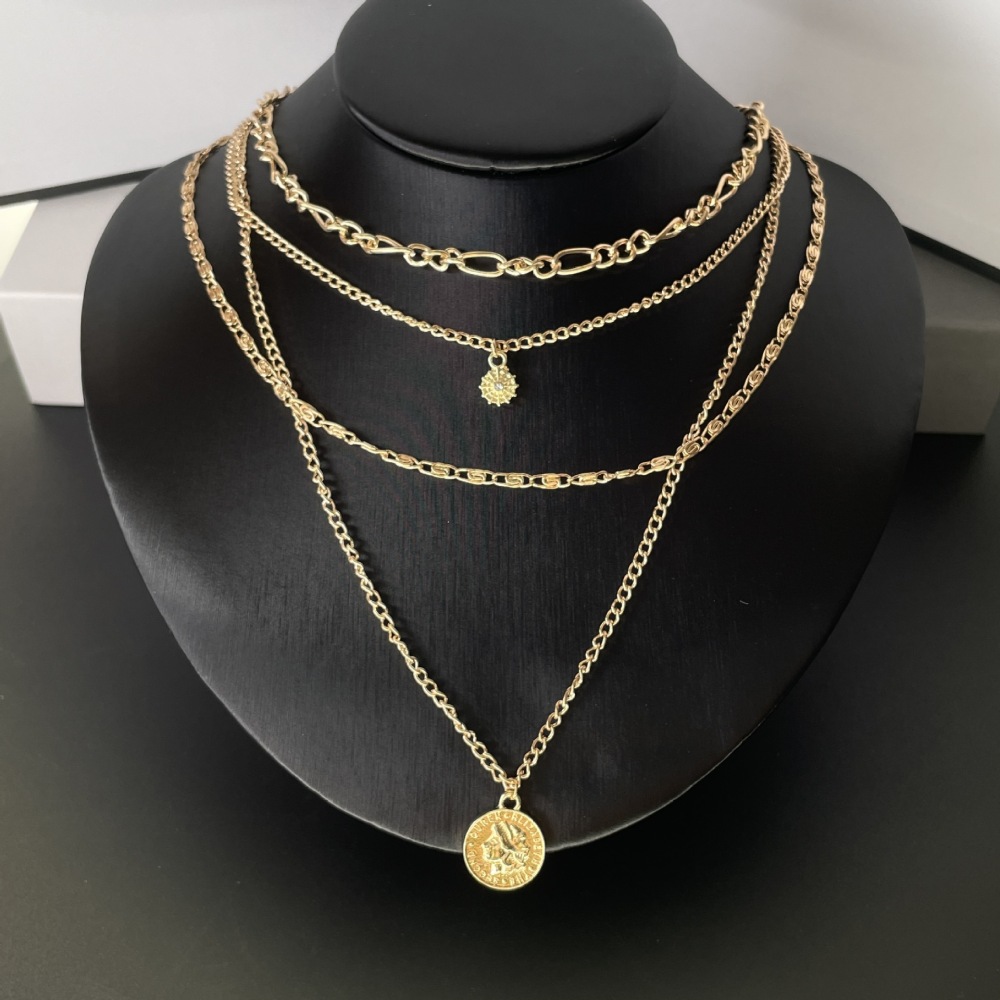 Collier Pendentif Portrait Sty - Layered Pendant Necklace Aesthetic avis et prix