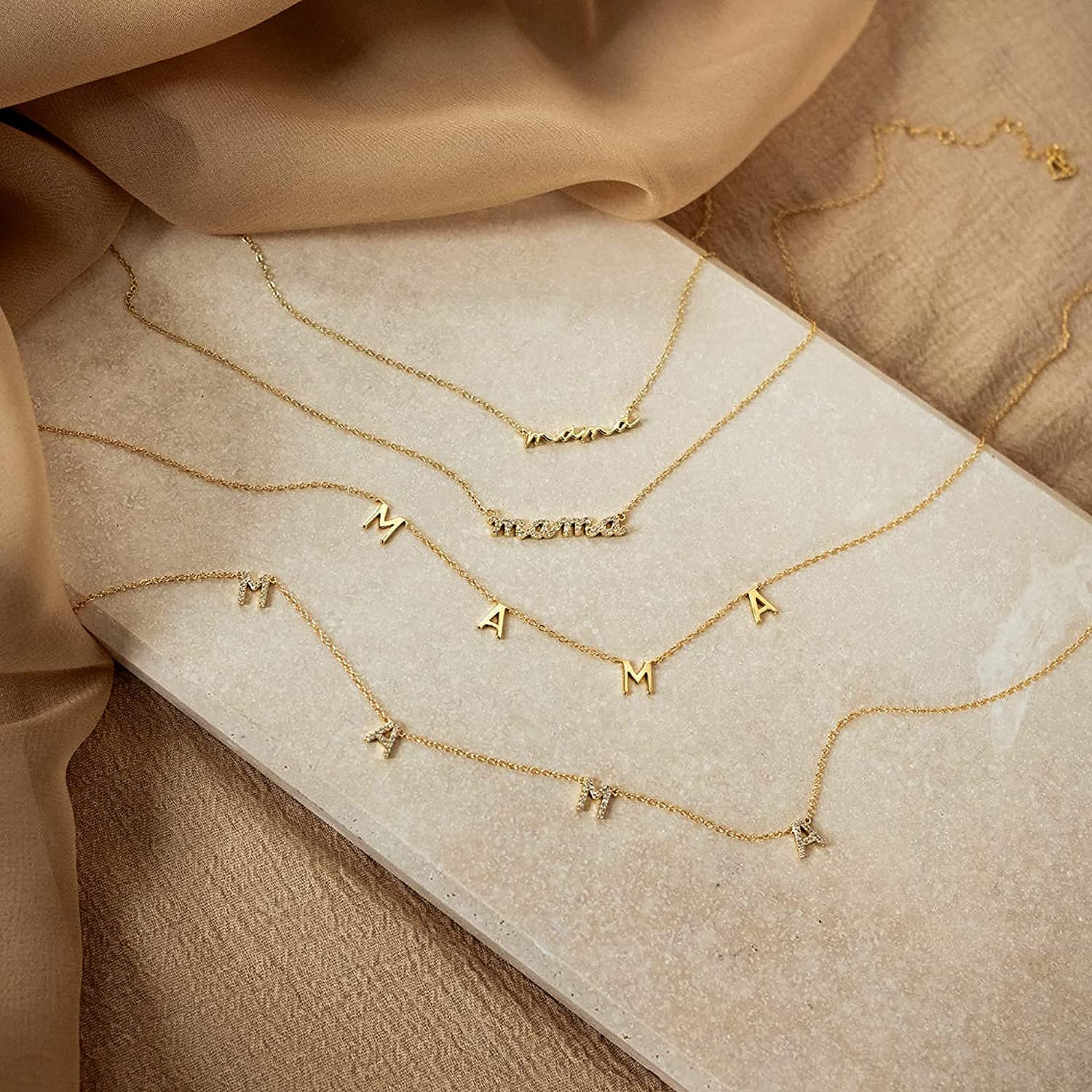 GD Wholesale Collier Ras-de-co - Initial Letter Necklace 18K Gold avis et prix