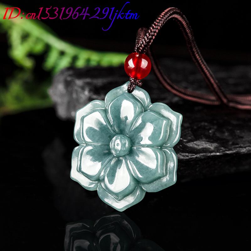 Collier pendentif fleur en jad - Necklaces avis et prix