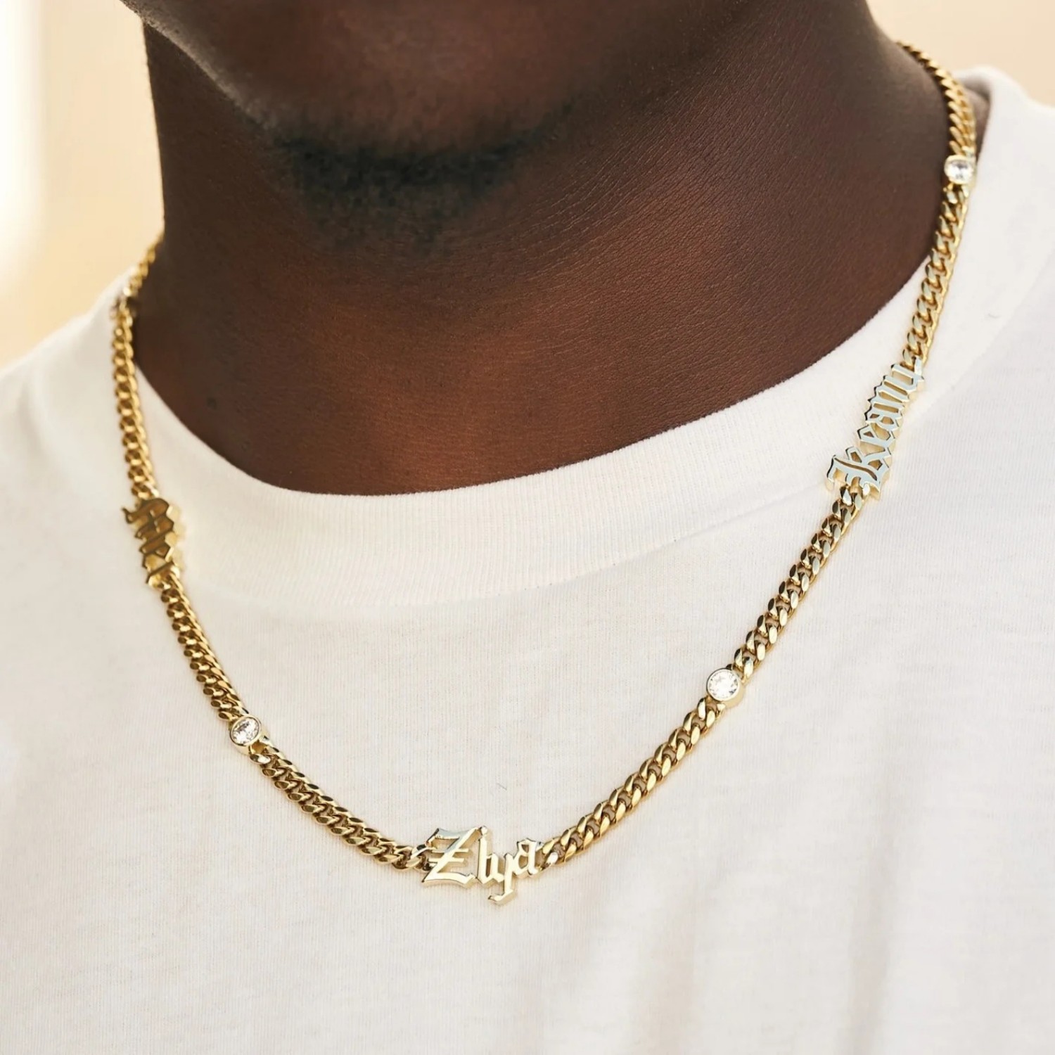 Collier personnalisé avec nom  - Cuban Link Chain 12Mm avis et prix