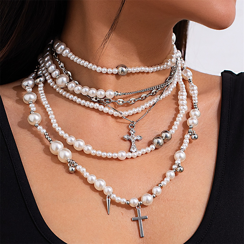 Collier de perles multicouches - Layered Pendant Necklace Aesthetic avis et prix