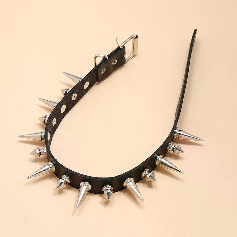 Collier ras du cou à longues p - Goth Punk Spike Choker avis et prix