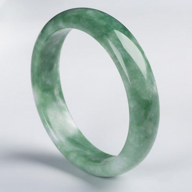 Bracelet en jadéite verte du G - Bracelets avis et prix