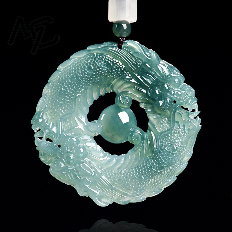 Collier pendentif en jade bleu - Necklaces avis et prix