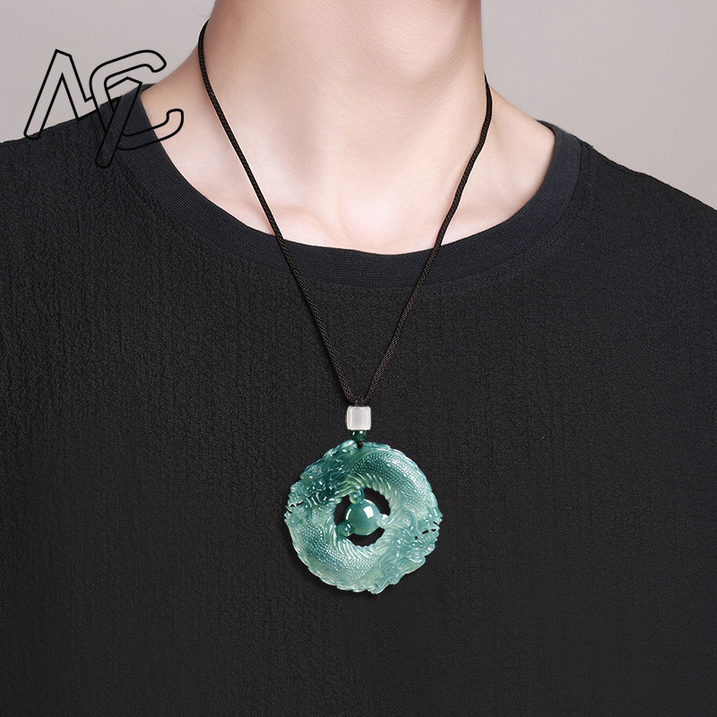 Collier pendentif en jade bleu - Necklaces avis et prix