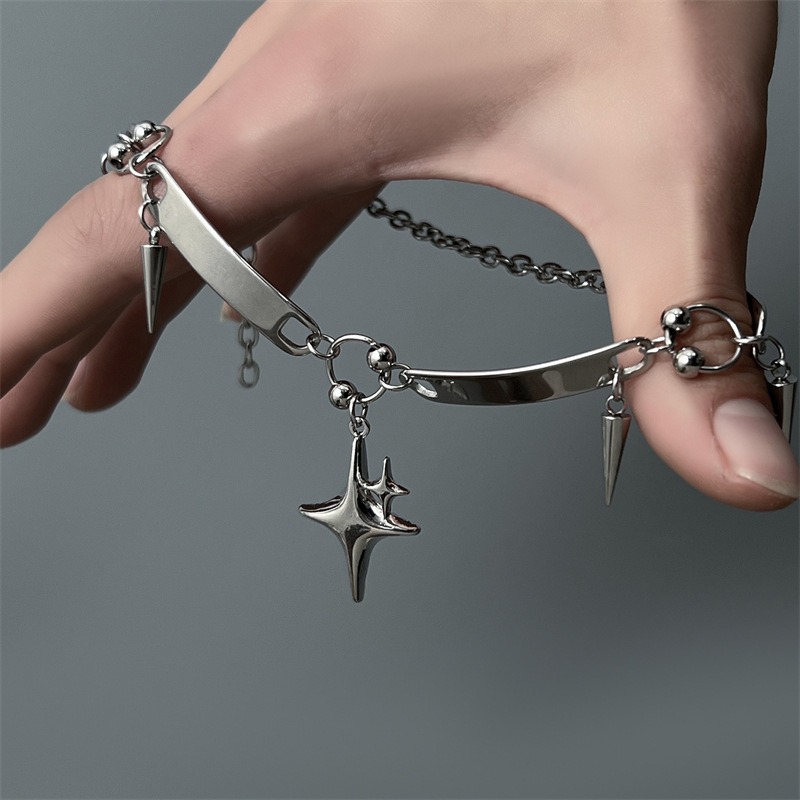 Collier ras du cou Hiphop en a - Goth Punk Spike Choker avis et prix