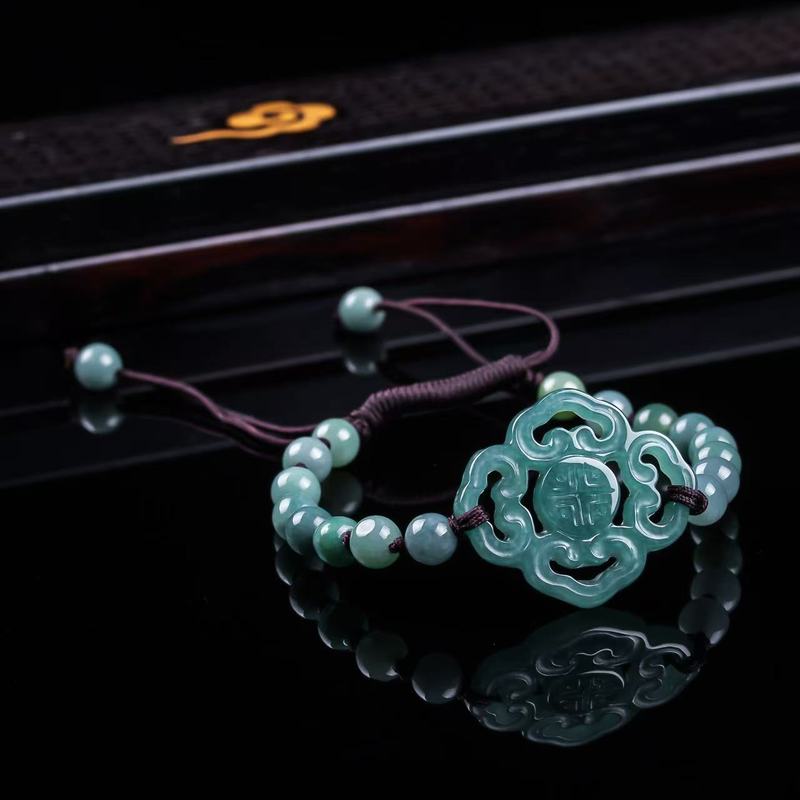 Bracelet en jadéite naturelle  - Bracelets avis et prix