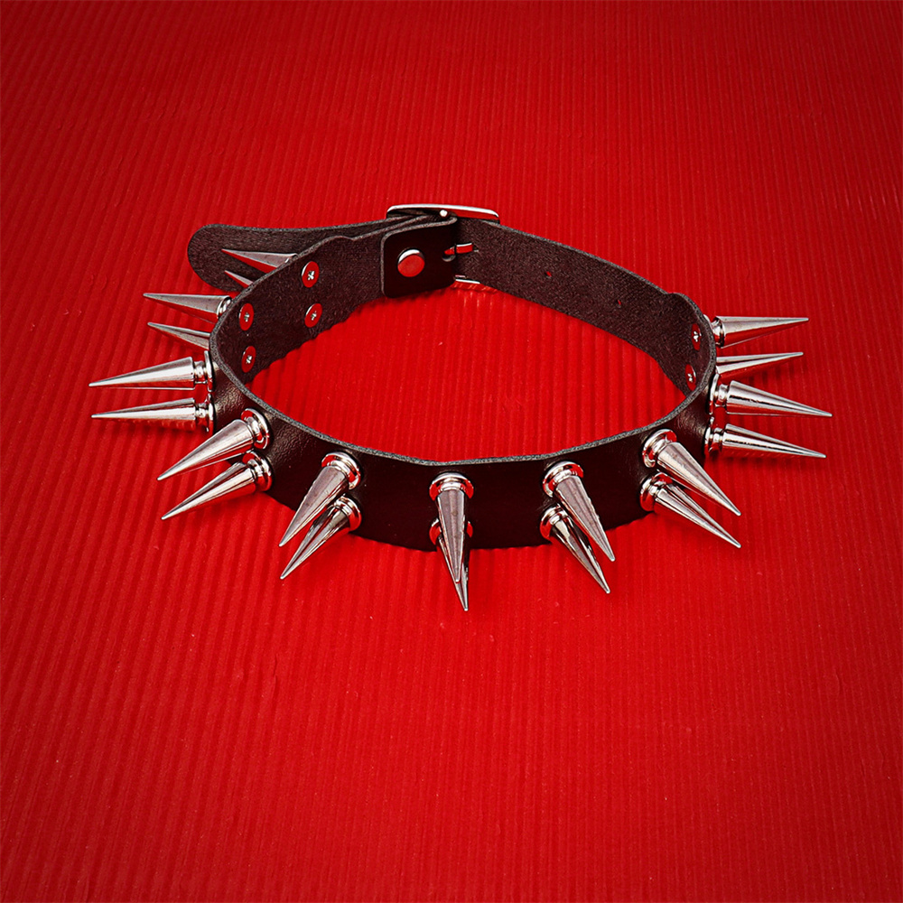 Collier ras du cou à pointes l - Goth Punk Spike Choker avis et prix