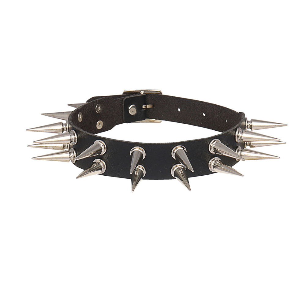 Collier ras du cou à pointes l - Goth Punk Spike Choker avis et prix