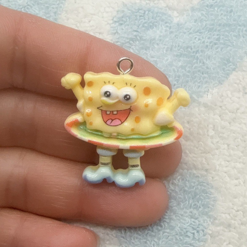 Pendentif en résine de dessin  - Earrings avis et prix
