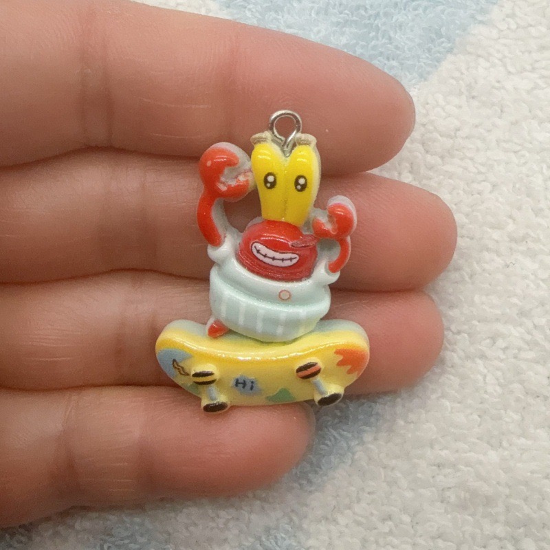 Pendentif en résine de dessin  - Earrings avis et prix
