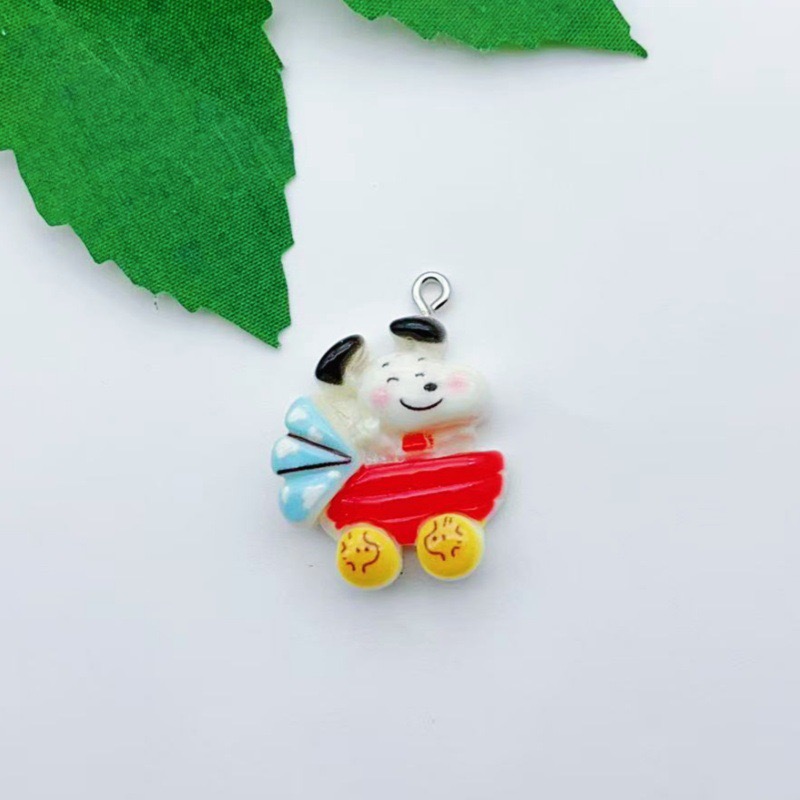 Pendentif chien en résine, 12  - Earrings avis et prix