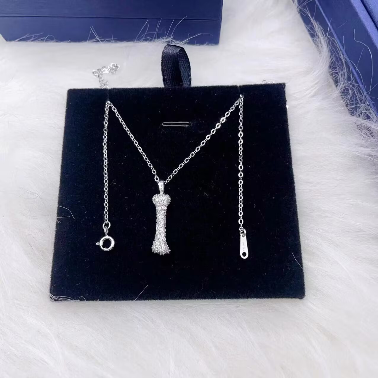 Version améliorée! Le collier  - Anime Pendant Necklace avis et prix