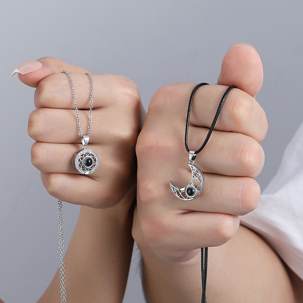 Collier magnétique assorti pou - Magnetic Couple Matching Necklaces avis et prix