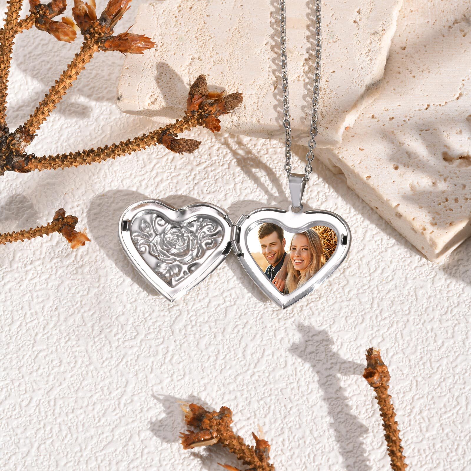 Collier pendentif coeur person - Custom Name Necklace Stainless Steel avis et prix