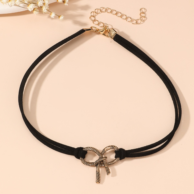 Collier ras du cou vintage en  - Layered Pendant Necklace Aesthetic avis et prix