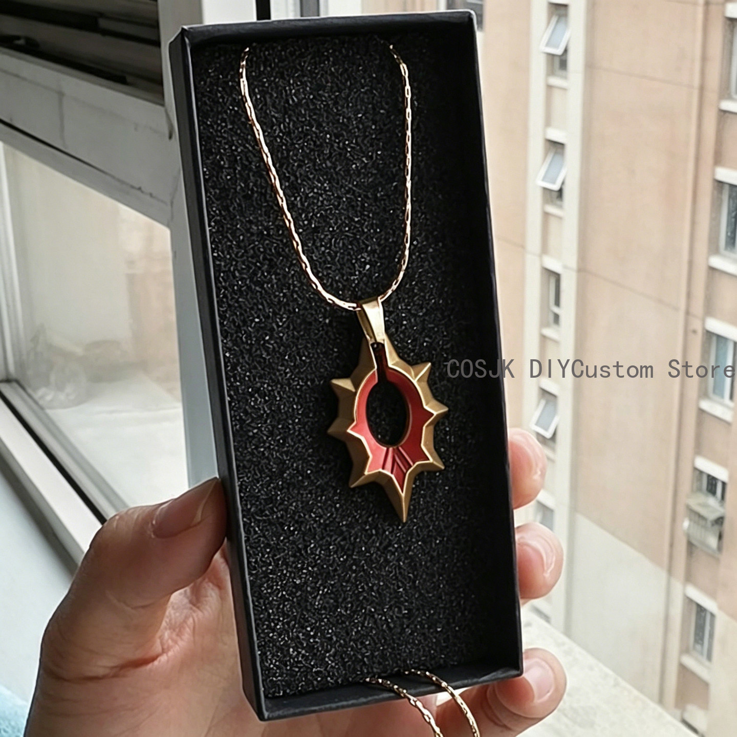 Collier ras-du-cou, broche, pe - Anime Pendant Necklace avis et prix