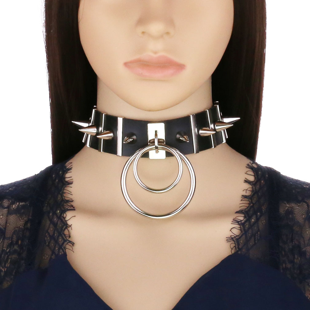 Collier Punk en métal pour fem - Goth Punk Spike Choker avis et prix
