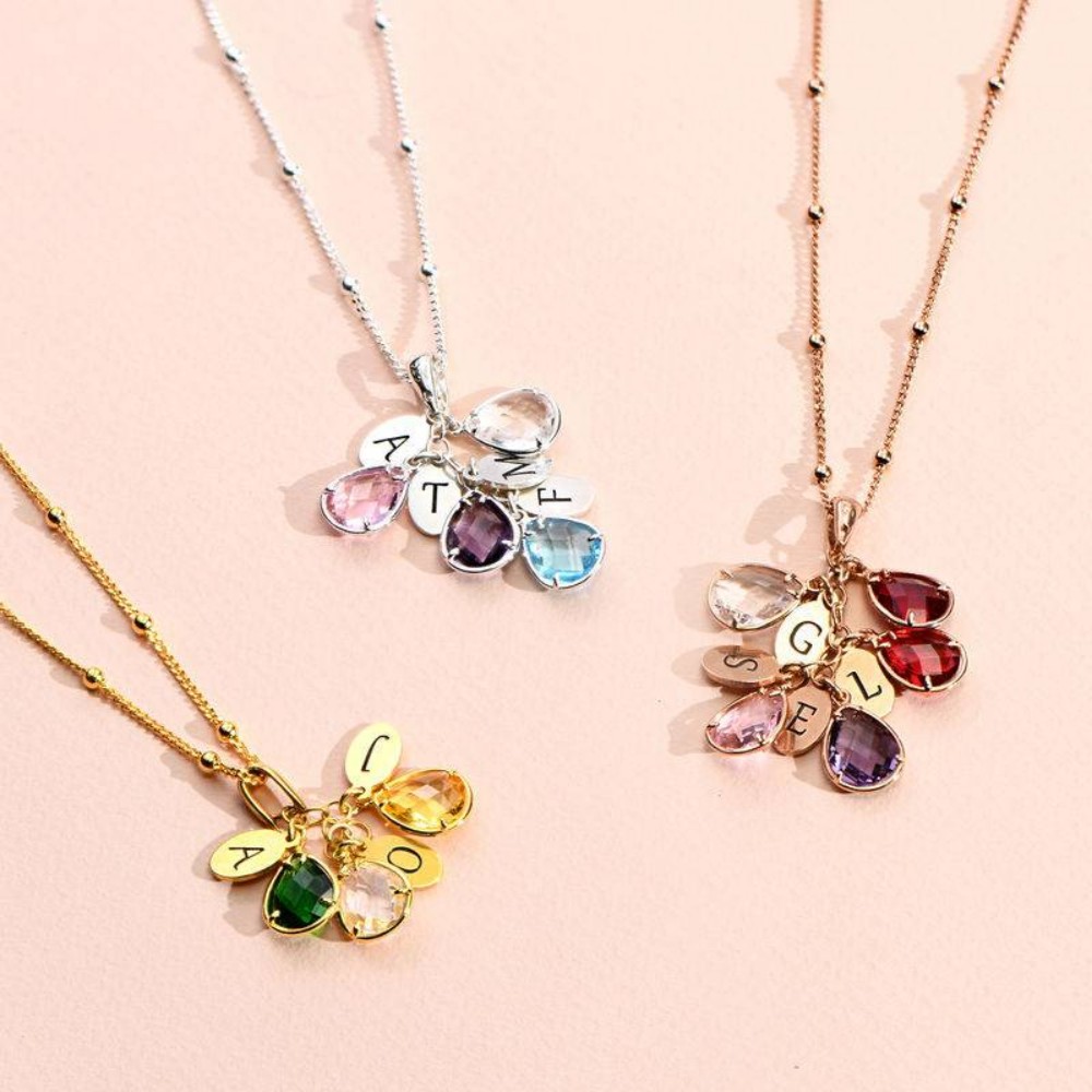 Collier pendentif personnalisé - Initial Letter Necklace 18K Gold avis et prix