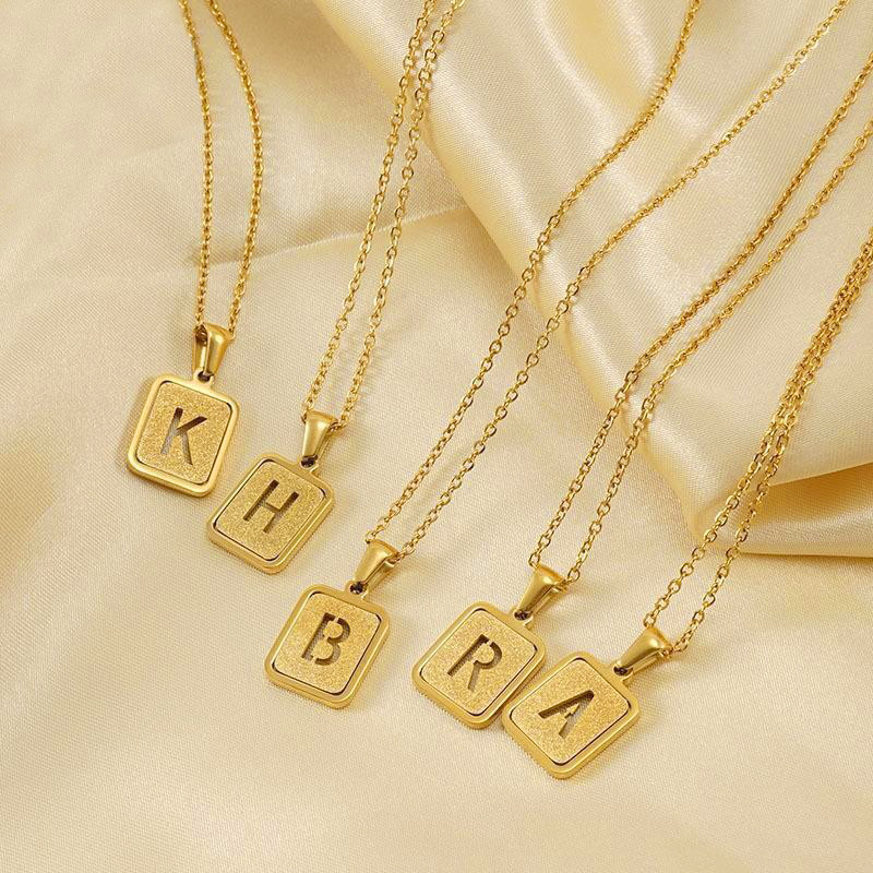 3 pièces/sac chaînes de haute  - Initial Letter Necklace 18K Gold avis et prix