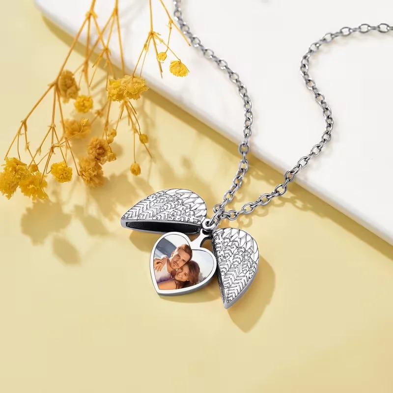 Collier médaillon en forme de  - Heart Locket Necklace Photo avis et prix