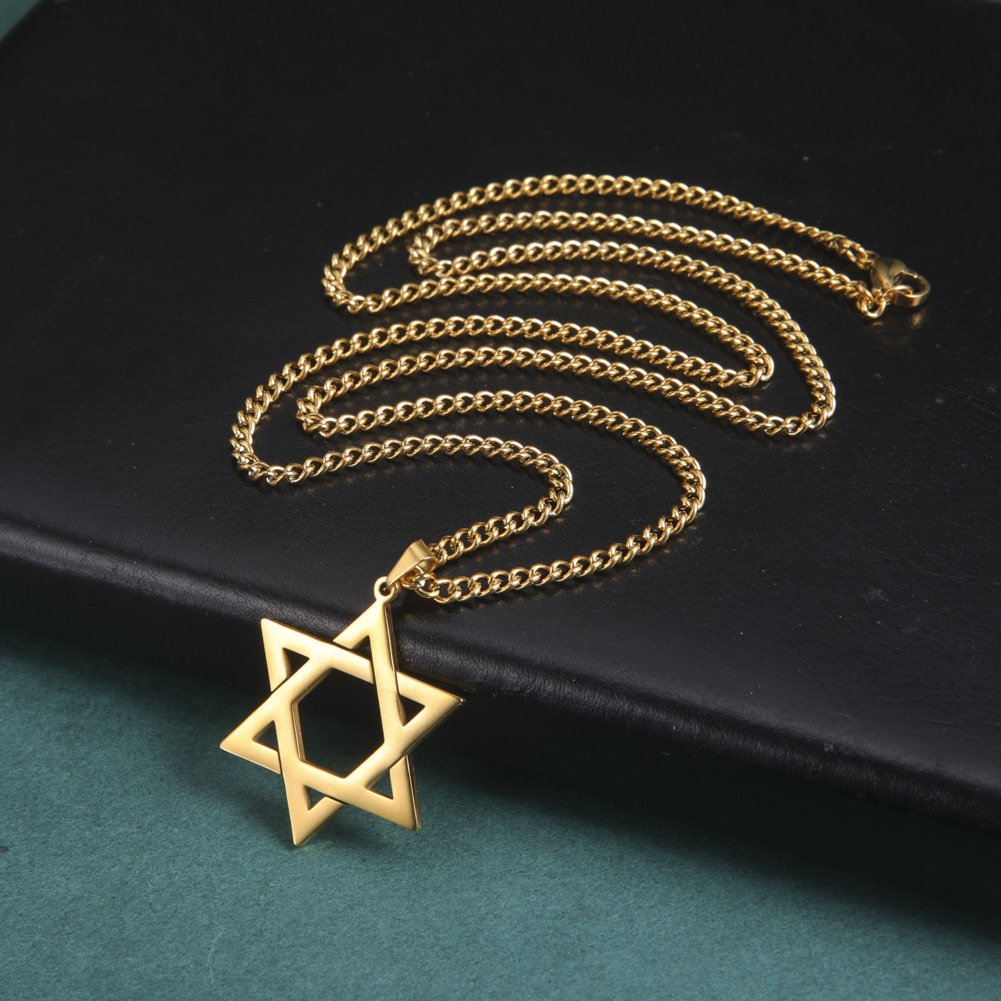 Collier pendentif étoile de Da - Necklaces avis et prix