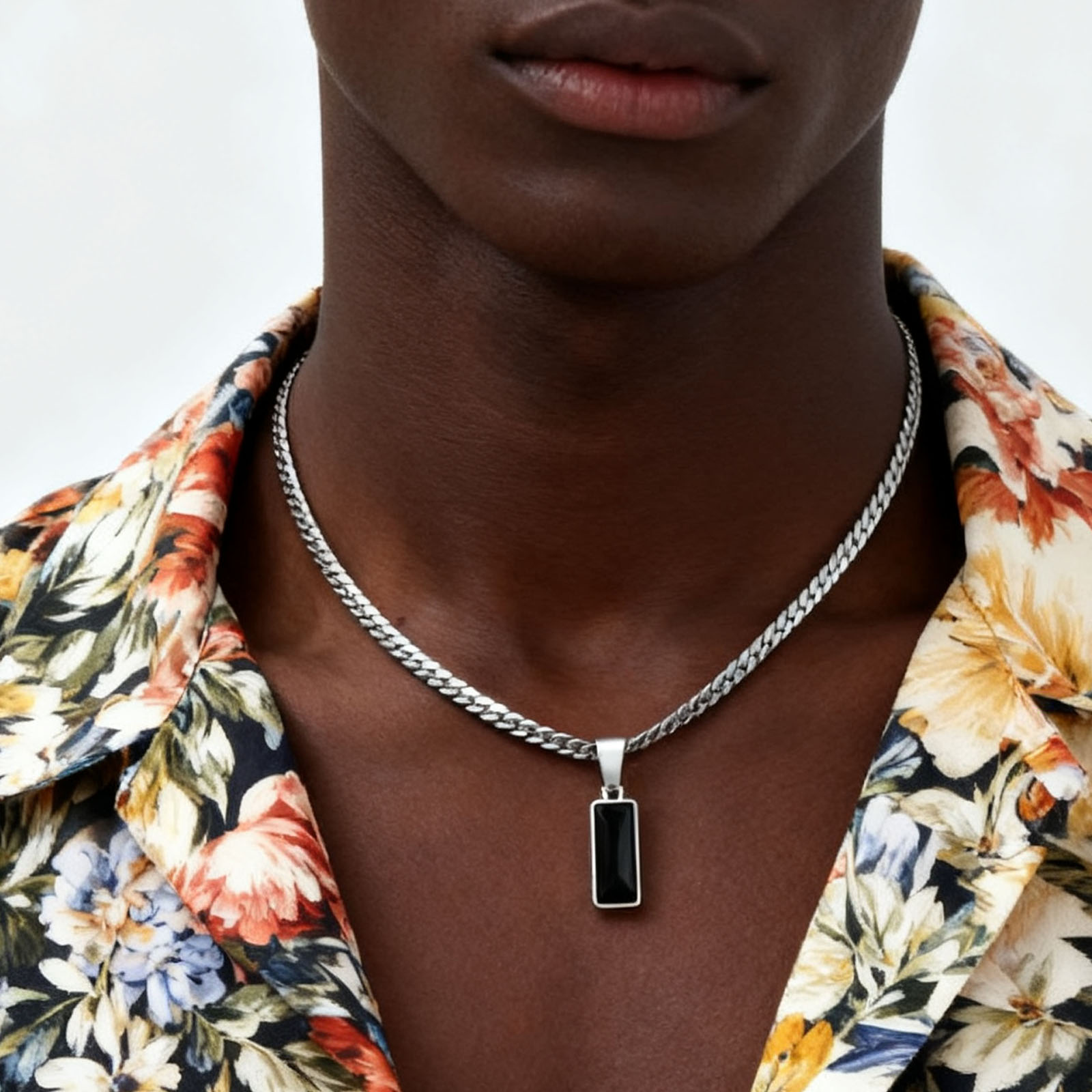 Colliers élégants avec pendent - Cuban Link Chain 12Mm avis et prix