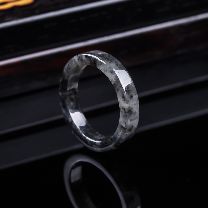 Bague en jadéite noire de Birm - Rings avis et prix